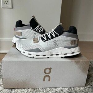 On Running Cloudnova Women Shoes White Sand.